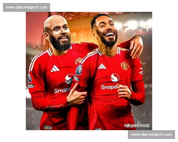 曼联放弃姆贝乌莫！瞄准塞门约或埃泽替代，拒绝支付溢价