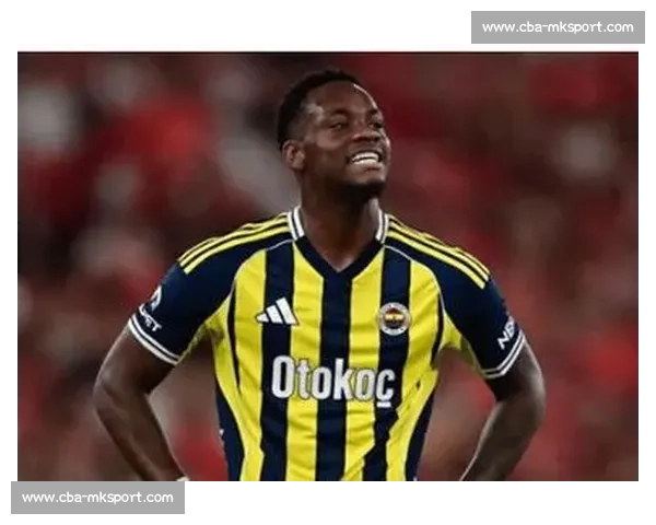 杜兰租借加盟费内巴切，曼联错失潜力前锋