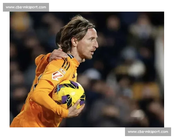 莫德里奇接班人争夺战！皇马启动中场 “寻宝计划”