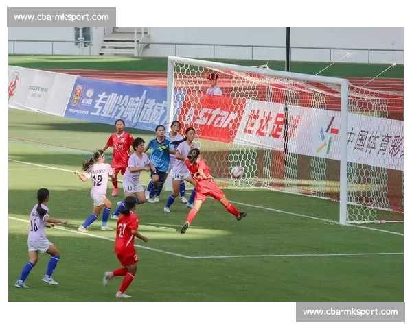 第五届社区杯 8 人制足球赛通州赛区热血开赛