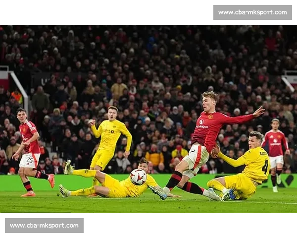 曼联盯上 25 岁尼斯中场布达维 阿尔及利亚铁腰成阿莫林引援新目标