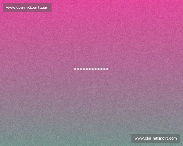 马宁世俱杯强硬执法:阻止违规换人引发教练组围堵 马宁世俱杯强硬执法:阻止违规换人引发教练组围堵