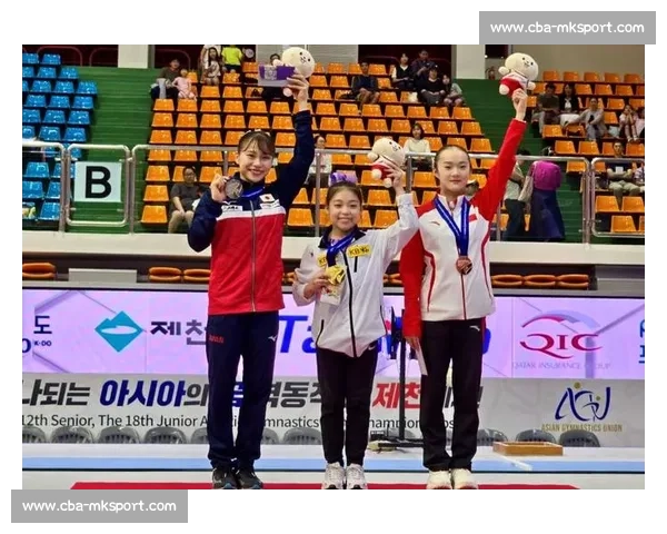 周雅琴自由体操夺冠 中国体操队亚锦赛揽 5 金 3 银 4 铜 周雅琴自由体操夺冠 中国体操队亚锦赛揽 5 金 3 银 4 铜