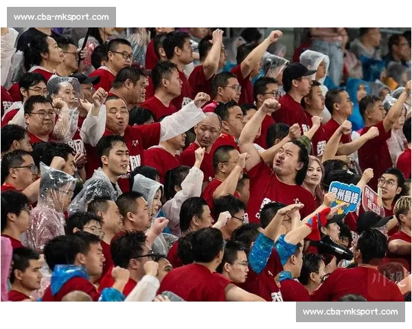 董路自荐执教苏超常州队并观战南京战，坦言 “不做主帅但愿助力”