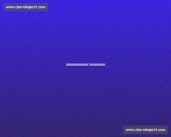 十大足球明星的成名绝技：梅西、C罗等巨星的招牌动作解析